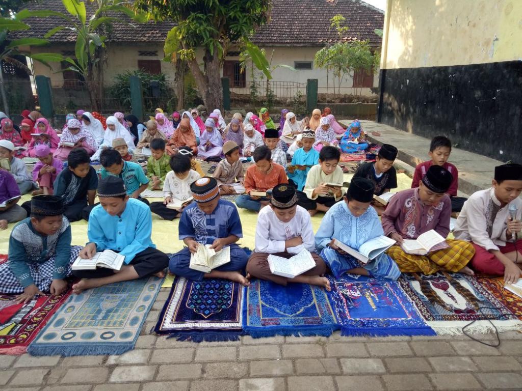 Semarak Literasi Al-Quran di Pesantren Ramadhan Sekolah